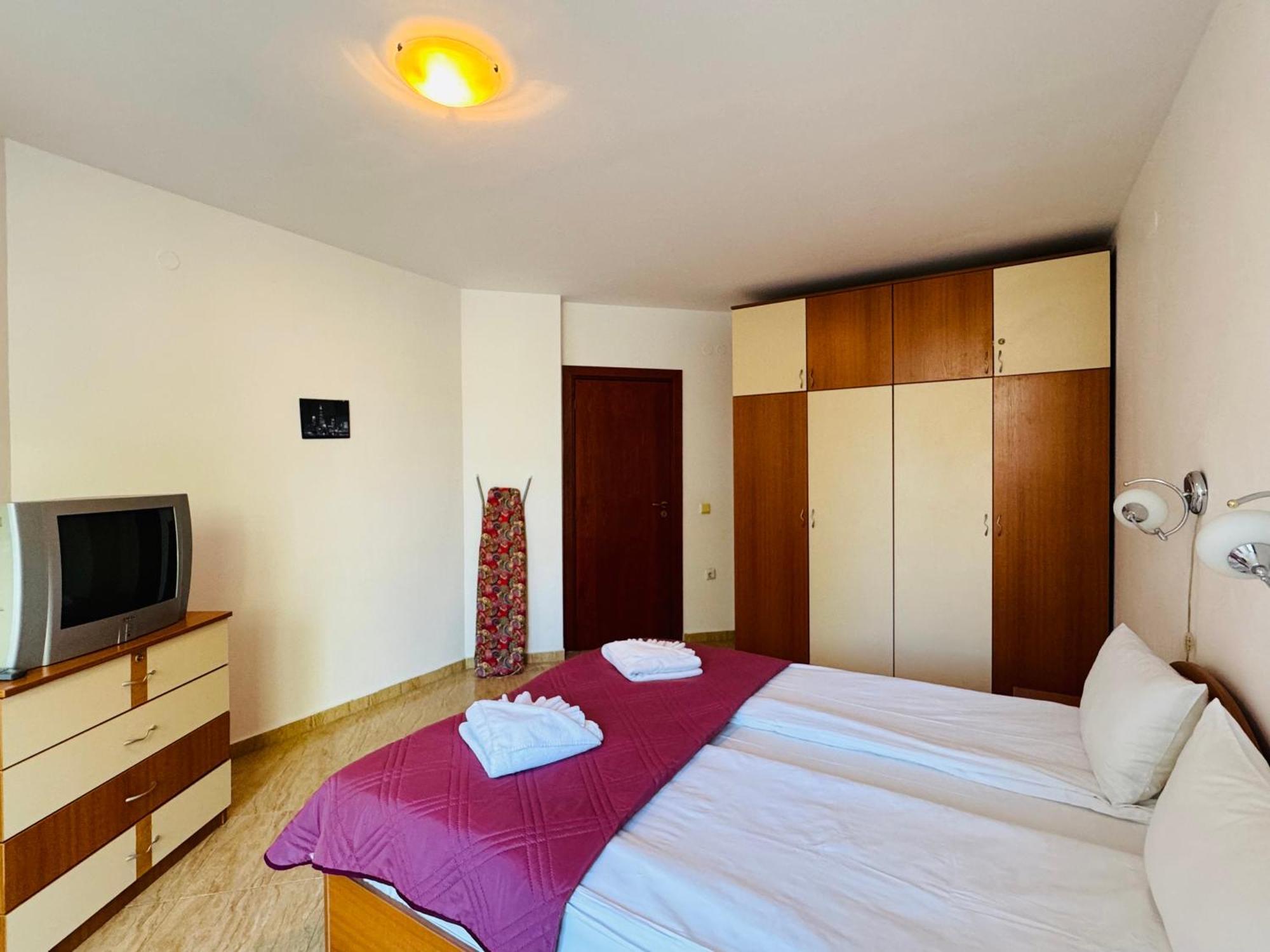 Sun Village B 320 Apartment Sunny Beach Eksteriør billede